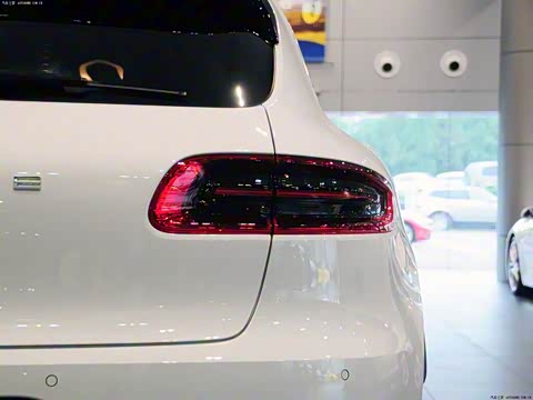 2014�� Macan S 3.0T