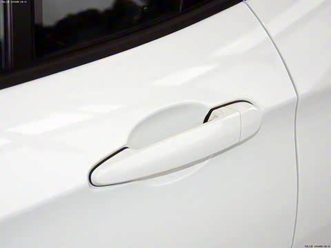 2014�� sDrive20i �˶������װ