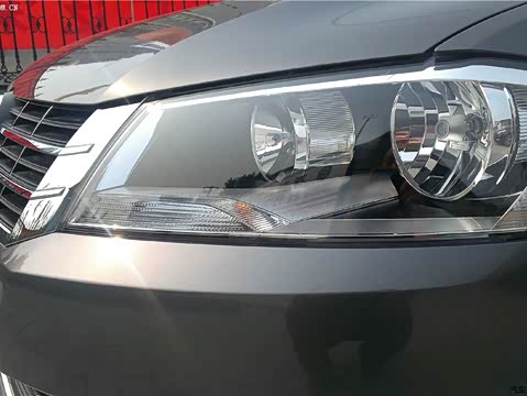 2013�� �Ŀ�� 1.6L �Զ����ʰ�