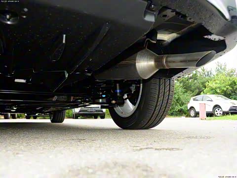 2014�� 1.6L �ֶ�GL-i��Ƥ��