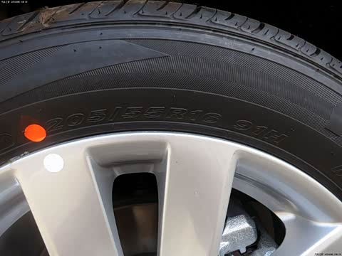 2015�� 1.6L �Զ�GL