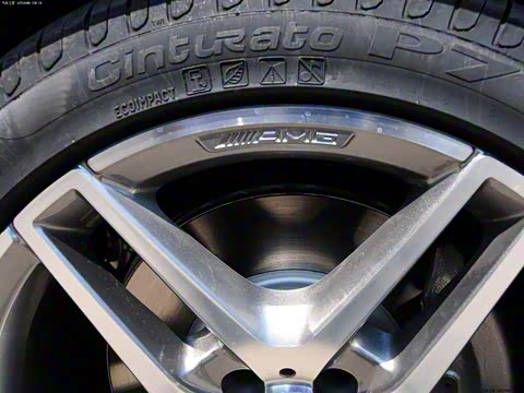 2015�� E 320 L �˶���