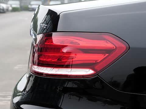 2015�� E 320 L �˶��� 4MATIC