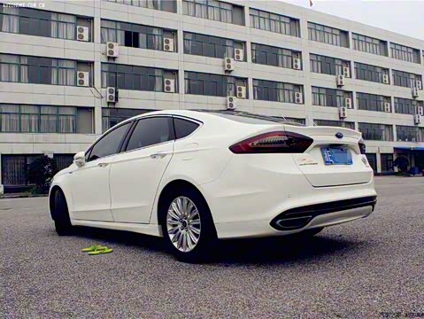 2013�� 2.0L GTDi200������