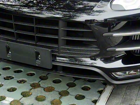 2014�� Macan Turbo 3.6T