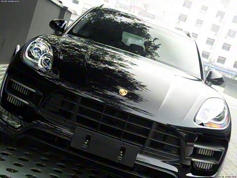 2014�� Macan Turbo 3.6T