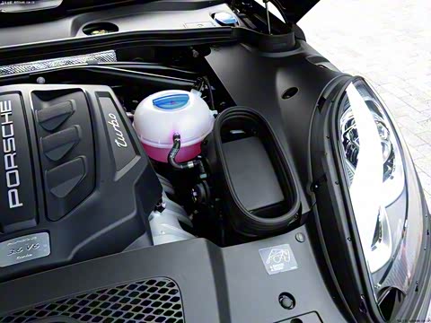 2014�� Macan Turbo 3.6T