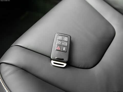 2015�� T6 AWD �����˶���