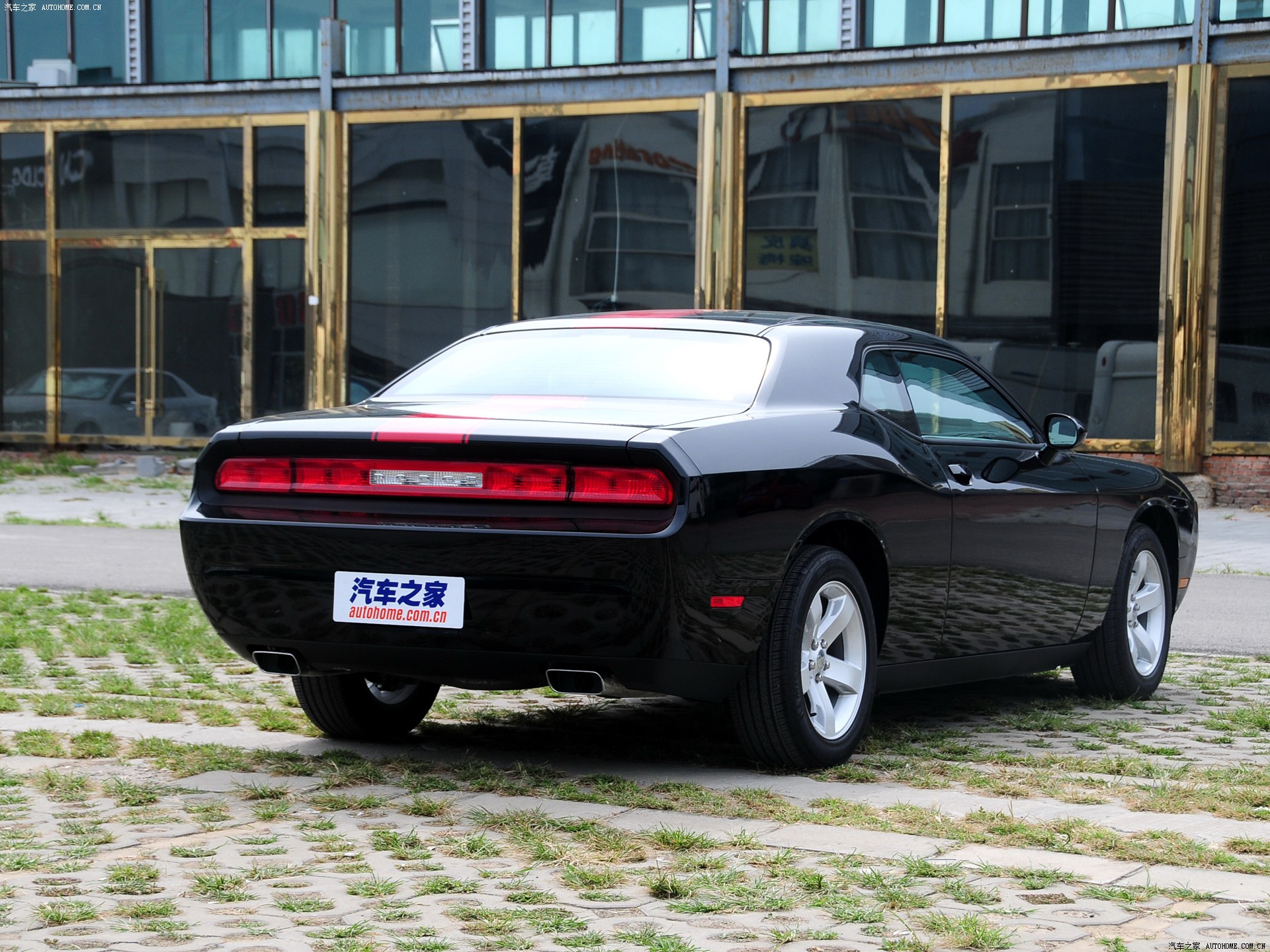 挑战者 2014款 3.6l 自动基本型 2609644图片_道奇_汽车图库_汽车之家