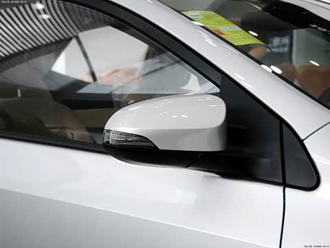 2014�� 1.6E �ֶ������