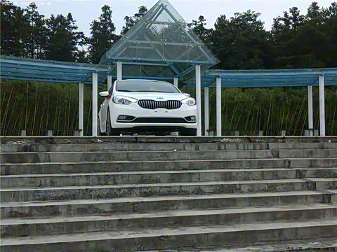 2015�� 1.6L �Զ�Premium