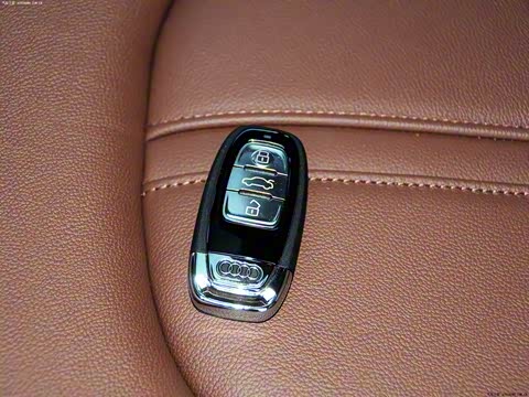 2014�� A8L 45 TFSI quattro������