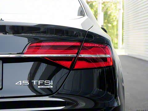 2014�� A8L 45 TFSI quattro������