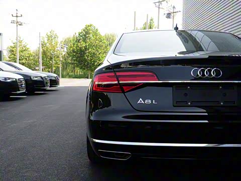 2014�� A8L 45 TFSI quattro������