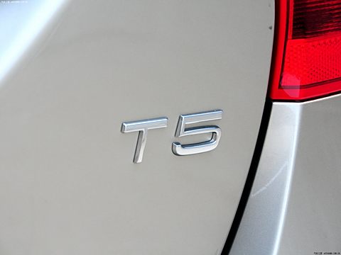 2015 T5 Ű