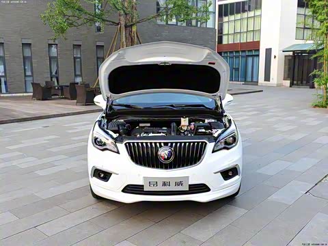 2014�� 28T ����ȫ���˶��콢��