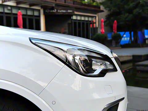 2014�� 28T ����ȫ���˶��콢��