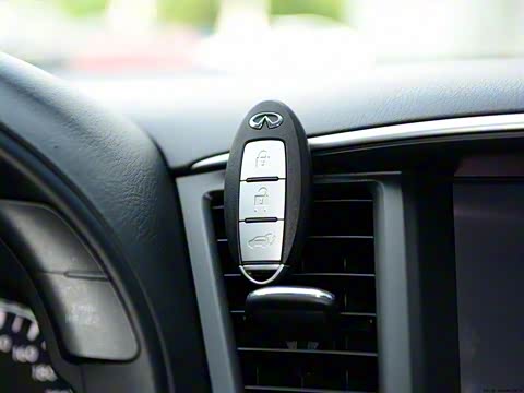 2014�� 2.5 S/C Hybrid ����׿Խ��