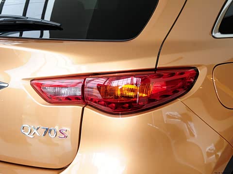 2015�� 3.7L ��Ӱ��