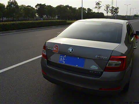 2015�� 1.6L �Զ��ݽܰ�