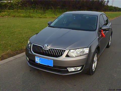 2015�� 1.6L �Զ��ݽܰ�