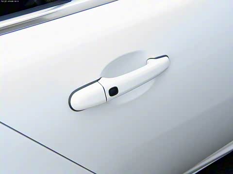 2015�� XF 2.0T Sportbrake ������