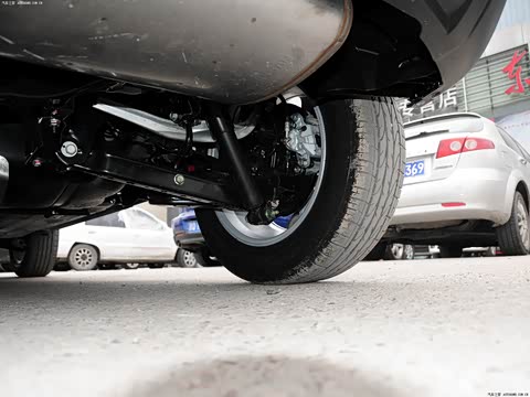 2015�� 2.0XL ��� CVT 2WD