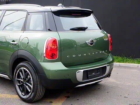 2014�� 1.6T COOPER ALL4 Excitement