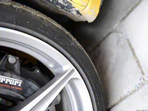 2013�� 4.5L Spider