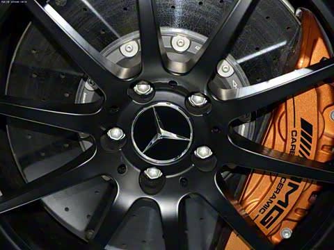 2013�� SLS AMG 45�����й�������