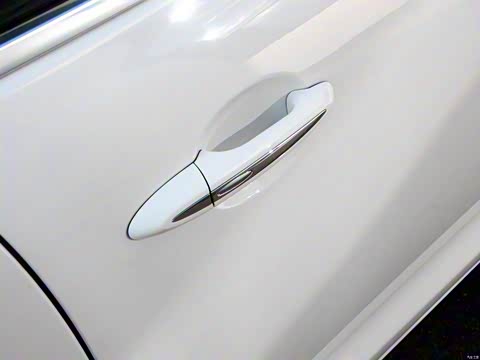 2015�� XJL 2.0T �������������