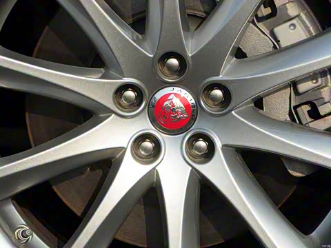 2015�� XJL 2.0T �������������