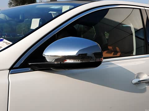 2015�� XJL 2.0T �������������