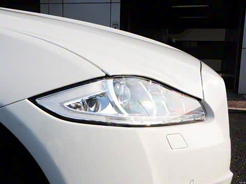 2015�� XJL 2.0T �������������