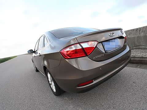 2013�� 1.6L CVT���а�