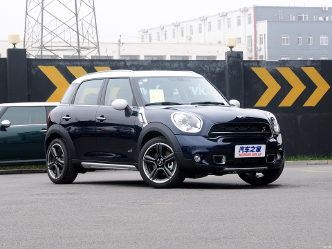 2014 1.6T COOPER S ALL4