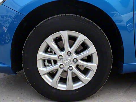 2014�� 1.6L �Զ���ӢESP��