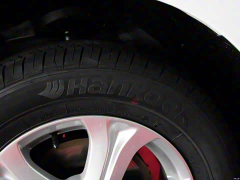 2015�� ���� 1.6L �Զ���Ӣ��