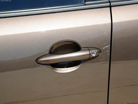 2015�� 2.0L �Զ�������GL