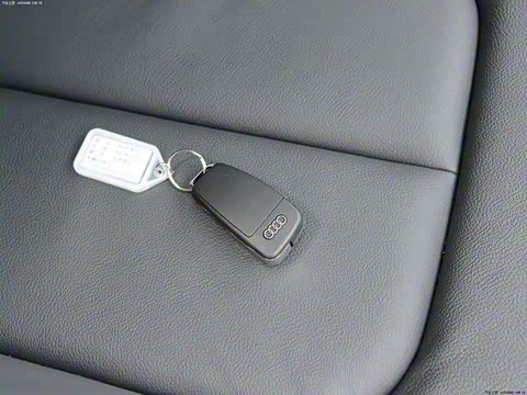 2014�� Limousine 35 TFSI �Զ�������