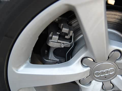 2014�� Limousine 35 TFSI �Զ�������