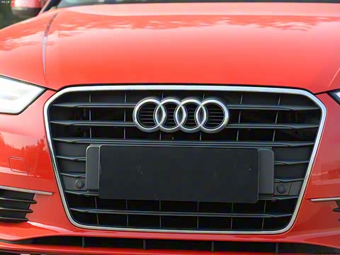 2014�� Limousine 35 TFSI �Զ�������