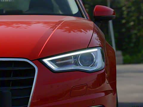 2014�� Limousine 35 TFSI �Զ�������