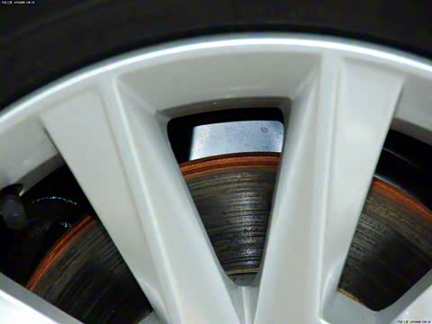 2015�� 1.6L �Զ���ѡ��