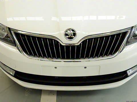 2015�� 1.6L �Զ���ѡ��