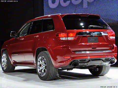 2012�� 6.4L SRT8