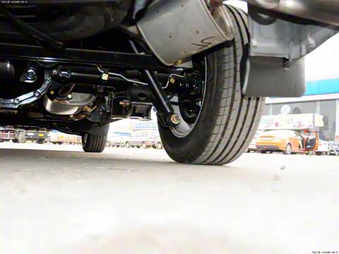 2012�� M5 Q3 2.0L �����׼��