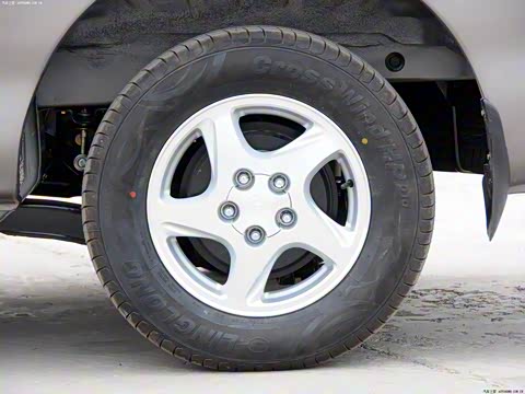 2012�� M5 Q3 2.0L �����׼��