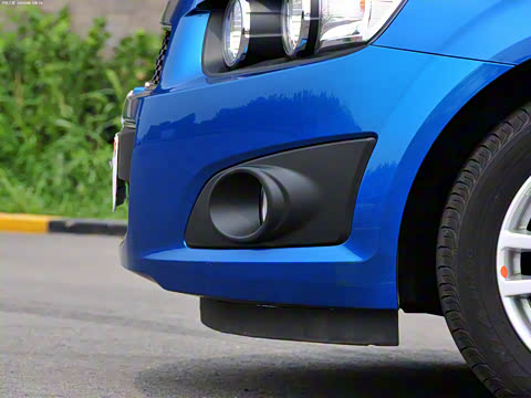 2011�� ���� 1.6L AT SX