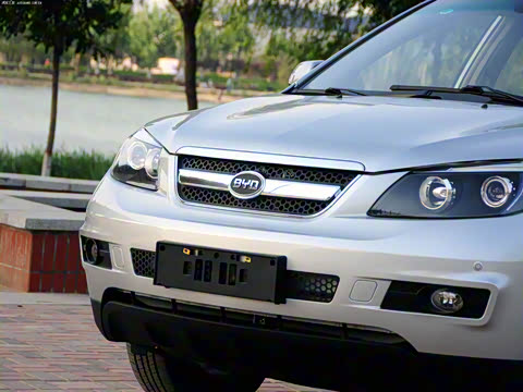 2011�� 2.0L �ֶ������